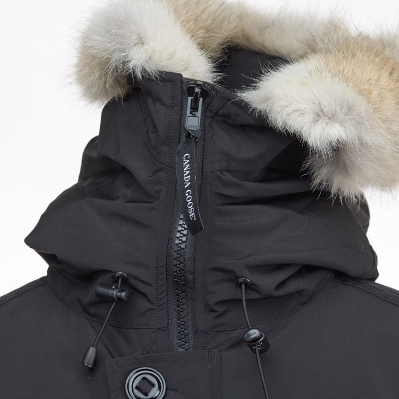 Canada Goose Chateau Parka Black Coyote Fur Hood Mid Length Down Coat Unisex